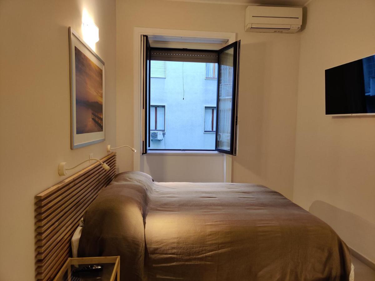 Downtown Apartments Merlo มิลาน ภายนอก รูปภาพ